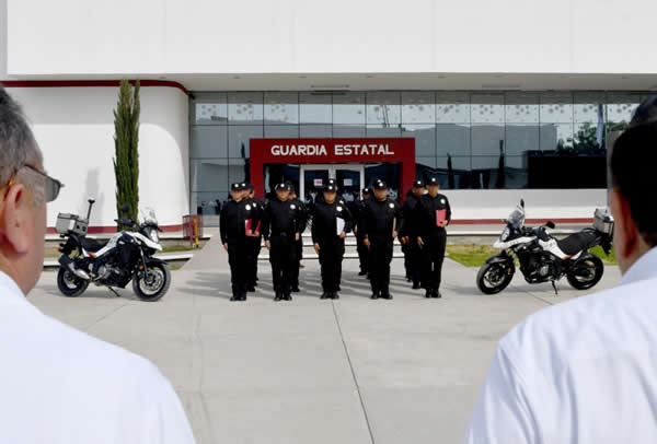 Se gradúan elementos de la Guardia Estatal del Curso Básico de Motociclismo