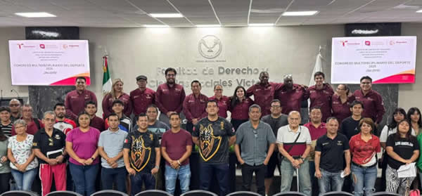 Cumple comunidad deportiva con capacitación en zona centro