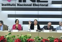 ¿Aún no tienes tu INE? Esta empresa las imprimirá por los próximos 5 años