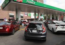 Precio de gasolina regular bajó 1.4% en 2025; es la primera reducción desde la pandemia