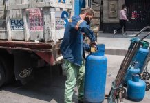 Sancionan a 53 gaseras por ‘sobreprecios’ en CDMX, Edomex y 3 estados más; exigen descuentos a afectados