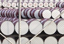Crisis en Medio Oriente: Guerra de EU con Irán dispara hasta 9% el precio del petróleo
