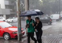 Onda tropical 18 y potencial ciclón en Guerrero ‘inundarán’ México: ¿Qué estados esperan fuertes lluvias?