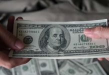 Sorry, peso: Dólar tiene su mejor semana desde marzo